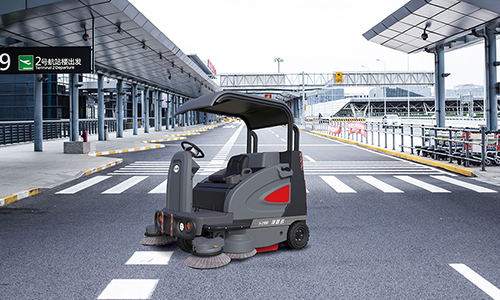 電動清掃車該怎樣做日常維護(hù)?