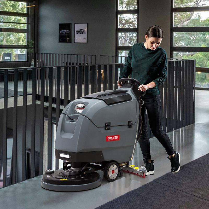 高美手推式洗地機GM55B